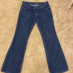 Limited size 8 32 length!  Great pair of jeans!  Lightly worn!